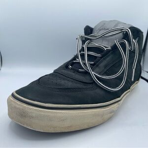 Supreme x Vans Mike Carroll black sneaker